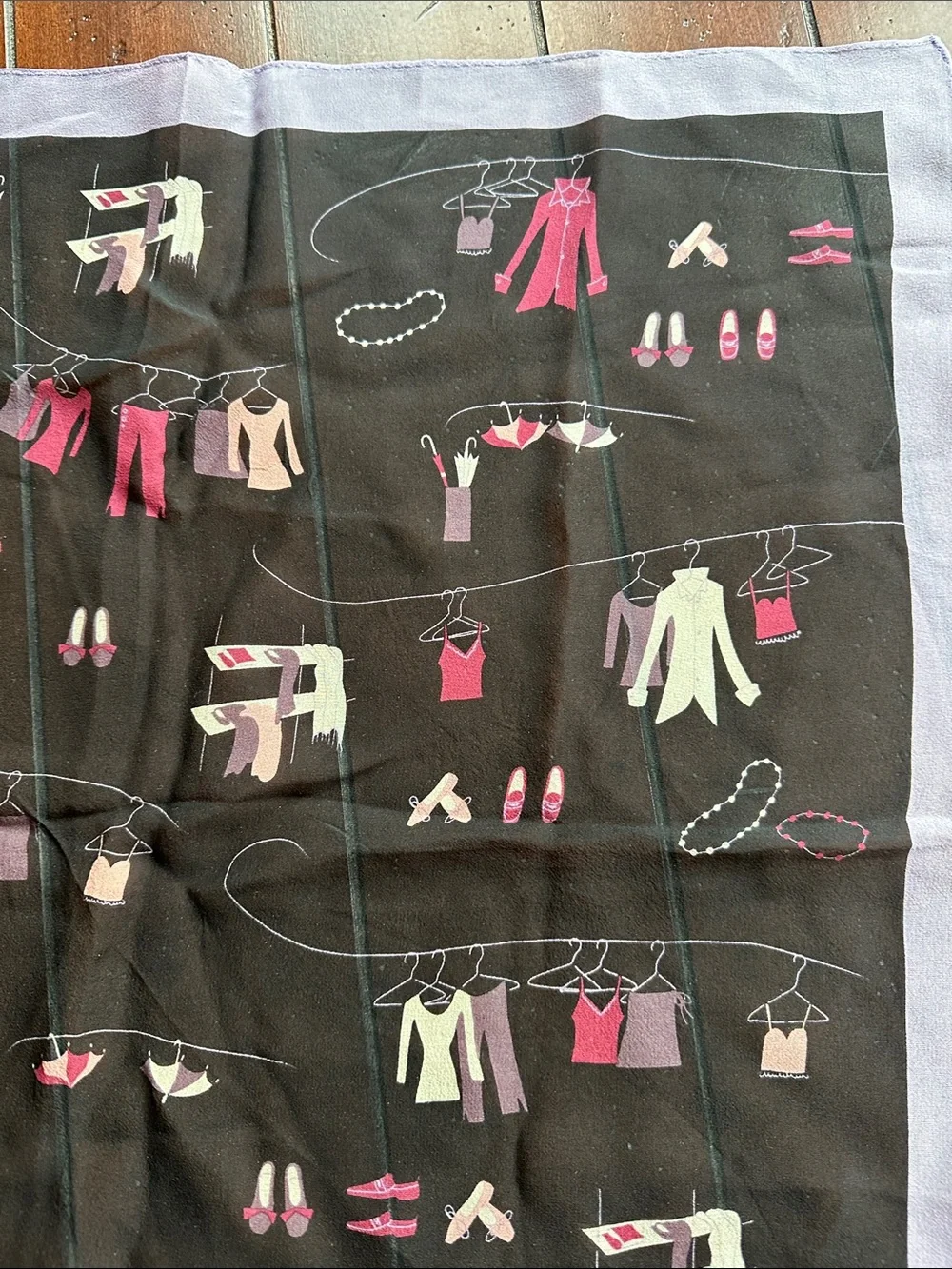 Ann Taylor 💯 Silk Scarf